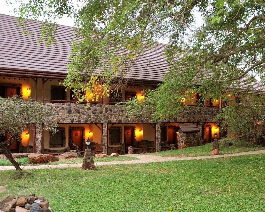 Kilaguni Serena Safari Lodge